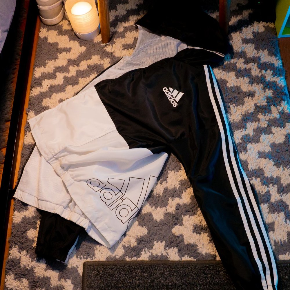Adidas running jacket Black and white OG